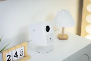 Máy chiếu Eroc Magic Ultra Full HD mới