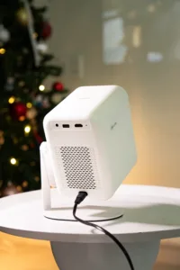 Máy chiếu mini Eroc Magic Ultra | Trải nghiệm máy chiếu với thiết kế sang trọng